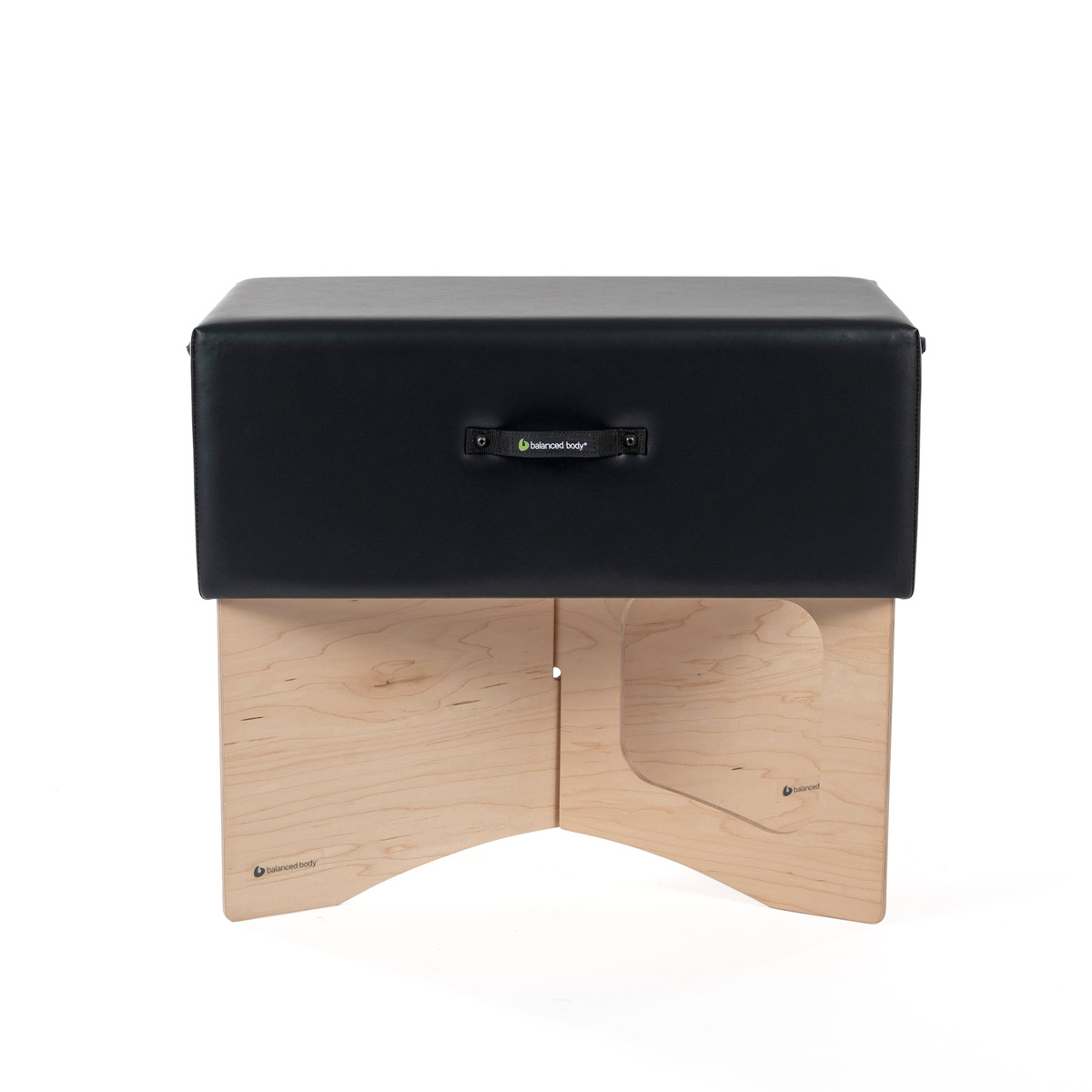 <strong>Sitting Box Riser</strong><br>
<br>
<p><strong>Alza il tuo Sitting Box Balanced Body. </strong></p>
<p>
Con il Sitting Box Riser è possibile alzare in modo semplice e veloce il tuo Box all'altezza del Trapeze o RTC e delle chair, Combo e EXO Chair. Fornisce un supporto supplementare per esercizi come il Reverse Swan o Side Lying Oblique. Sitting Box non incluso.
</p>