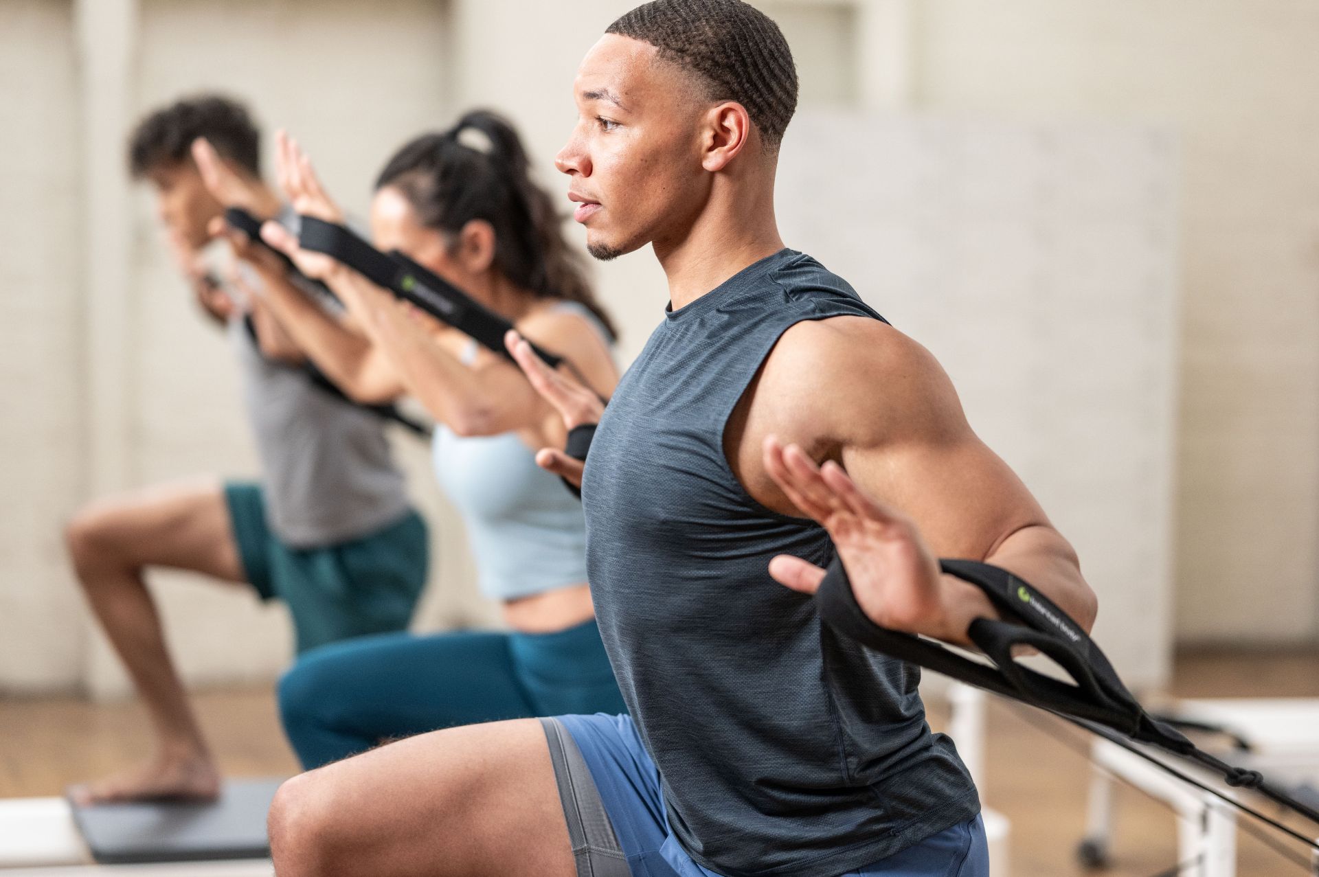 Esercizi di Pilates e forza