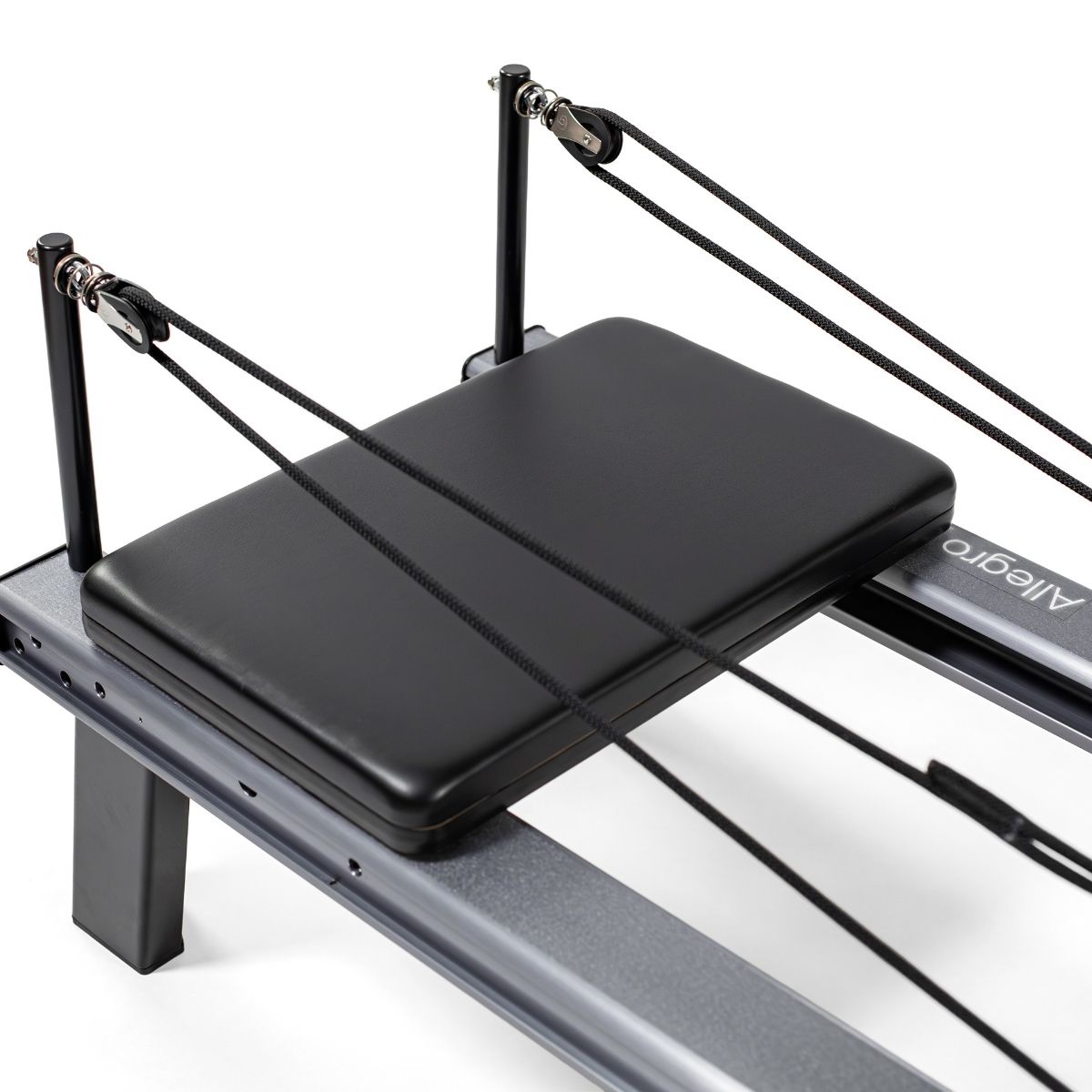 <strong>Add-a-Platform</strong><br>
<br>
<p><strong>Eleva il tuo allenamento, sia in piedi che seduto. </strong></p>
<p>
Add-a-Platform di Allegro Nextgen Reformer è stato progettato per rivoluzionare il tuo allenamento sia in piedi che seduto: più spazio per allungarti, piegarti e immergerti in ogni movimento.
</p>