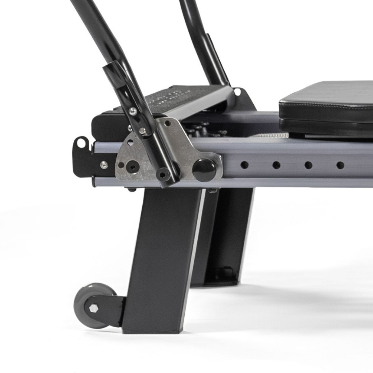 <strong>Rialzi con ruote</strong><br>
<br>
<p><strong>Alza il Reformer a livello standard. </strong></p>
<p>
Aggiungi i rialzi al tuo Allegro Nextgen Reformer per portarlo a 36 cm da terra. I rialzi sono dotati di ruote per un facile trasporto e per un posizionamento in verticale agevolato.
</p>