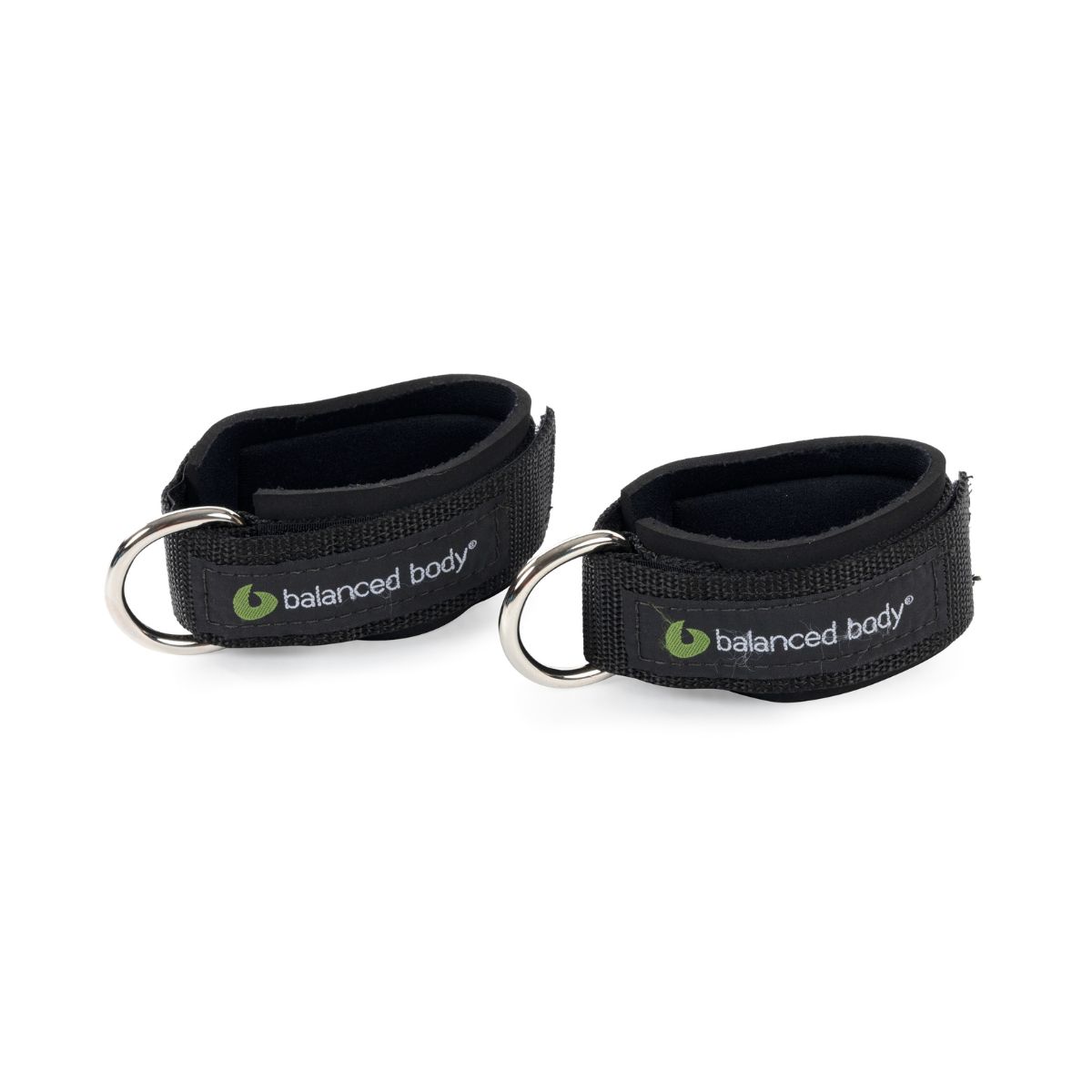 <strong>Velcro Ankle Cuffs</strong><br>
<br>
<p><strong>Cinghie per caviglie regolabili.</strong></p>
<p> 
Le fasce per le caviglie sono ideali per determinate condizioni del piede, come la fascite plantare. Molto utili anche per i polsi, specialmente in fisioterapia e per utenti con mani deboli o doloranti. Dotate di cinghia in velcro per una facile regolazione in base alla corporatura.
</p>