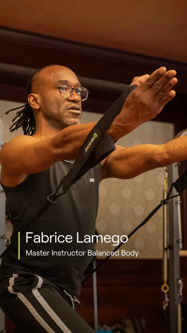 Il Pilates è un viaggio che si evolve nel tempo, arricchito dalla conoscenza e dalla cultura di ogni insegnante. 
Scopri la riflessione di Fabrice Lamego @pilates_pour_tous_studiolyon, Educator Balanced Body, e raccontaci cosa influenza il tuo metodo di insegnamento. 💬
👉 Guarda l'intervista completa e condividi con noi la tua visione! 

#PilatesforReal #BalancedBodyEducator #BalancedBodyCommunity #PilatesJourney