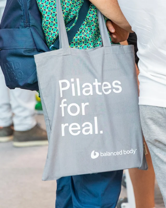 È sempre speciale ritrovarsi in un luogo dove persone, esperienze e percorsi diversi si incontrano grazie a una passione comune: il Pilates.
Una prima giornata intensa piena di energia, incontri e novità. 
Ed è solo l’inizio!

#RW26 #RiminiWellness #PilatesForReal #PilatesPerDavvero